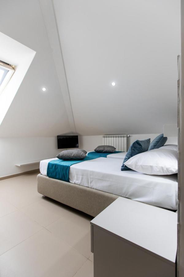 Diamond Apartment Аджерола Екстериор снимка