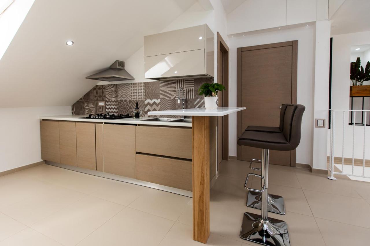 Diamond Apartment Аджерола Екстериор снимка