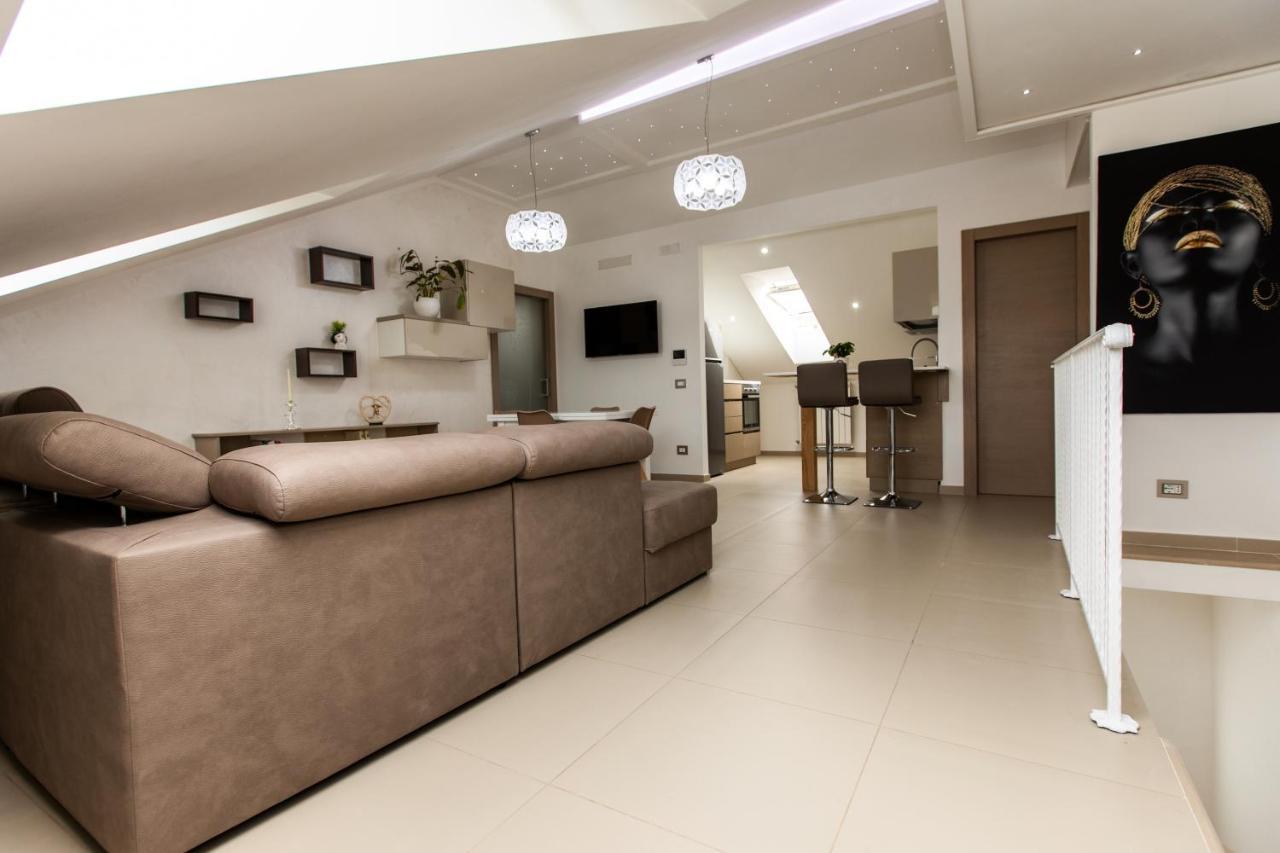 Diamond Apartment Аджерола Екстериор снимка