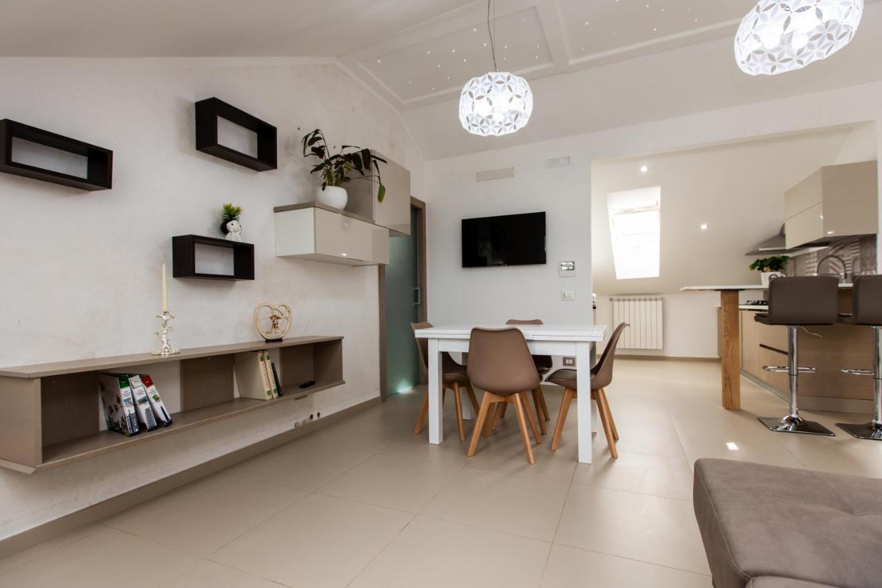 Diamond Apartment Аджерола Екстериор снимка